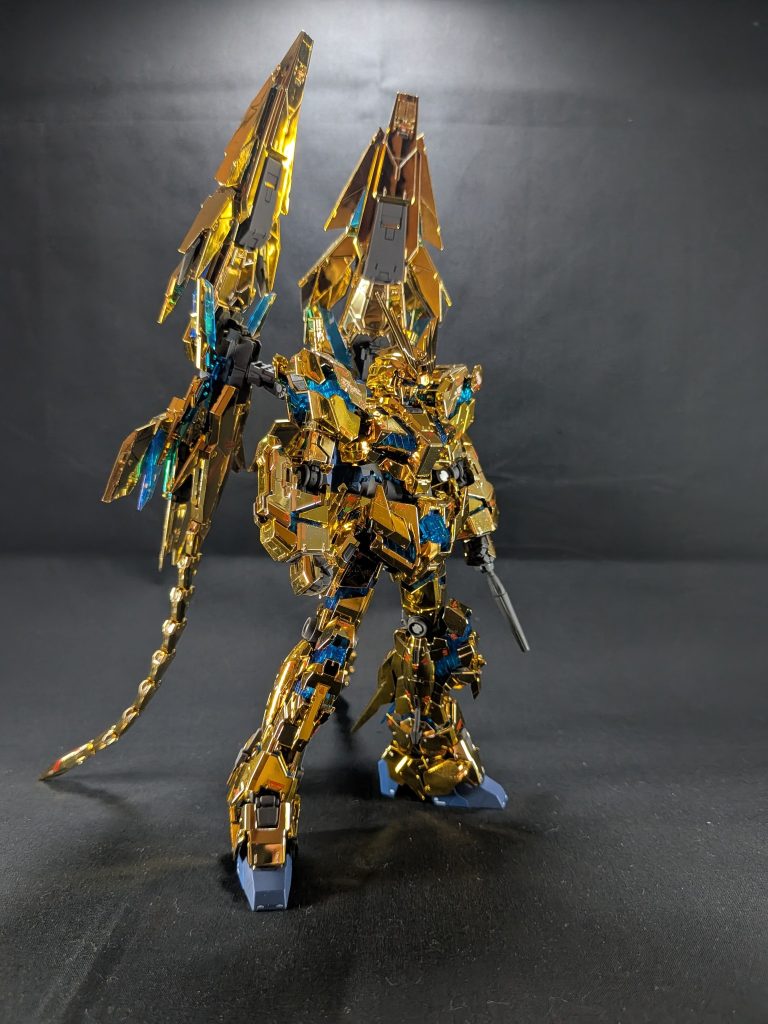 ＲＧ ユニコーンガンダム3号機 フェネクス（ナラティブVer.）–3枚目/制作者：NAG