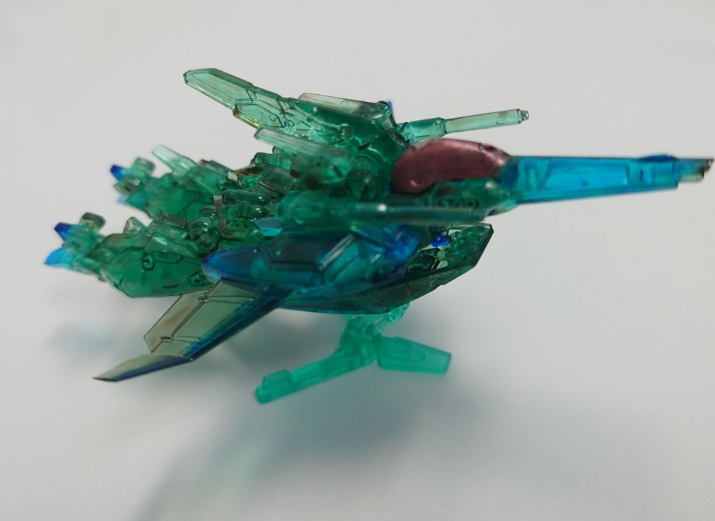 完全に忘れてたリ・ガズィ　レアカラー変形機構部分が折れてしまったので飛行形態で固定してます。スミ入れはシェイド使ってます