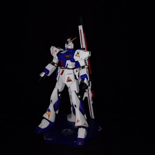 EG RX－93ｆｆ νガンダム