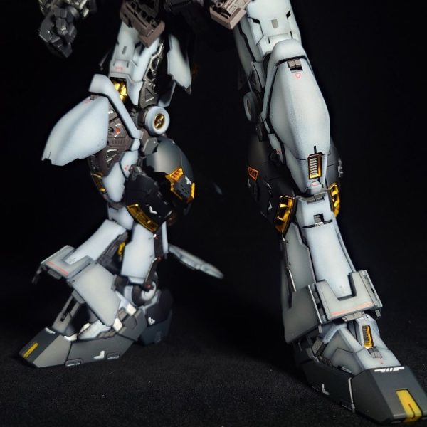 PGU ニューガンダム③(脚部装甲組付け)