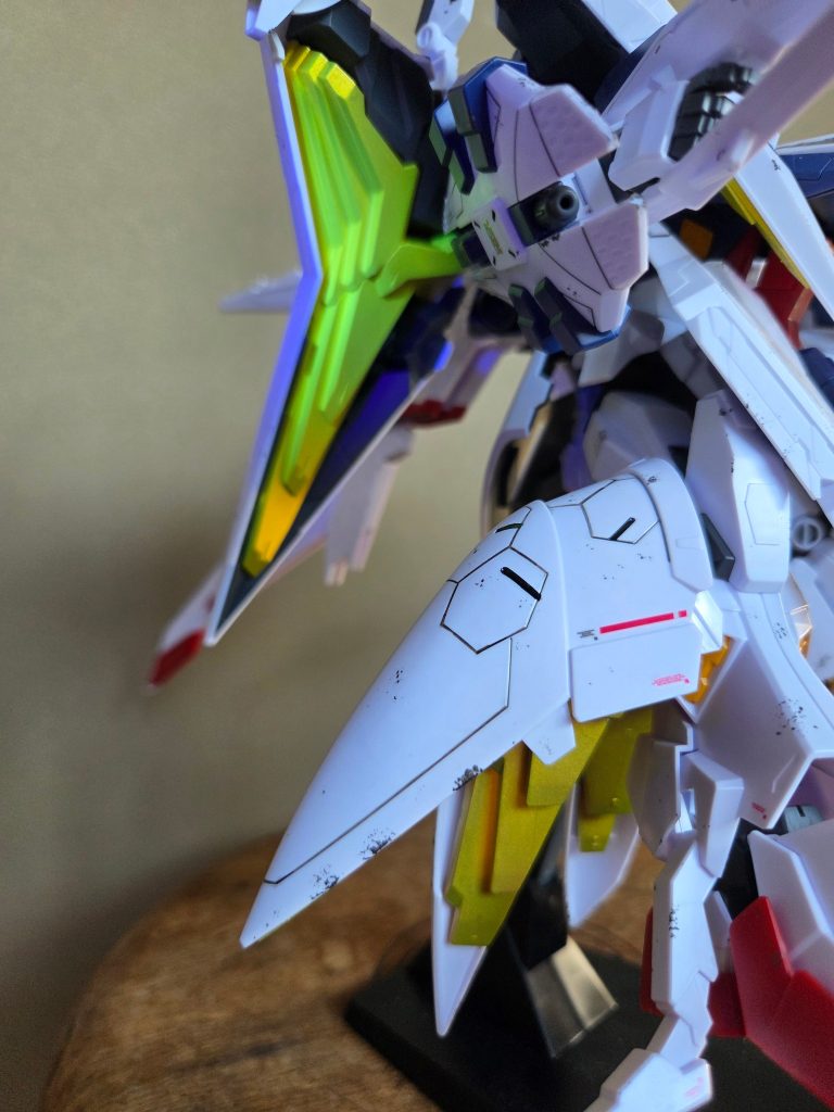 フライトユニット部分も発光します。(分かりにくくてすいません…)