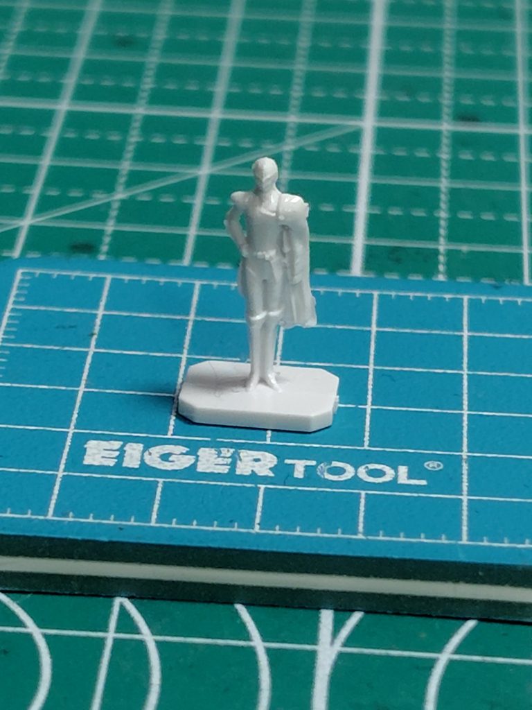 真っ白で小さいゼクス