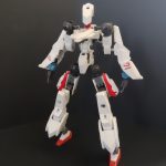 変形後のすり合わせのため足、腰フレームを作り直し。180°以上の可動域と理想のサ[…]