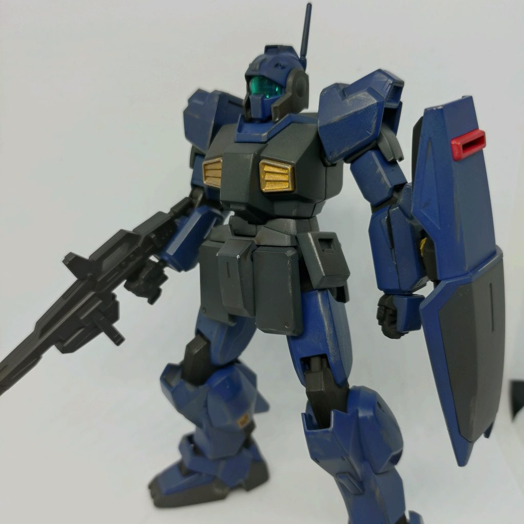 表記の「N.E.M.O.」は開発過程のN.E.M.O.Next-generation Experimental Movable-frame Operational unit「次世代ムーバブルフレー厶実用化試験機」から来ており、開発過程の略称がそのまま採用されたという設定にしています。
