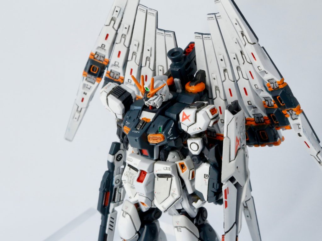 νガンダム ダブルフィンファンネル仕様