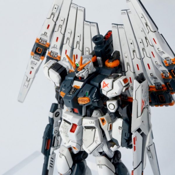 νガンダム ダブルフィンファンネル仕様