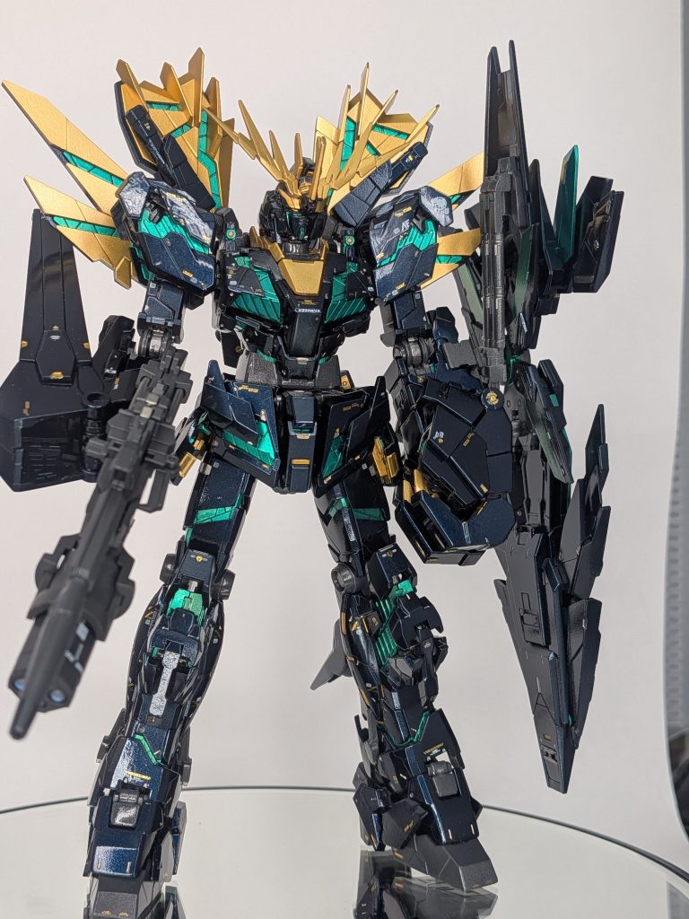 1/144なのにボリューム凄くなりましたABSに注意して塗装してます
