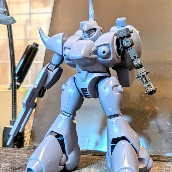 1/144シャイターンを行き当たりばったりで改造しています。（2枚目）