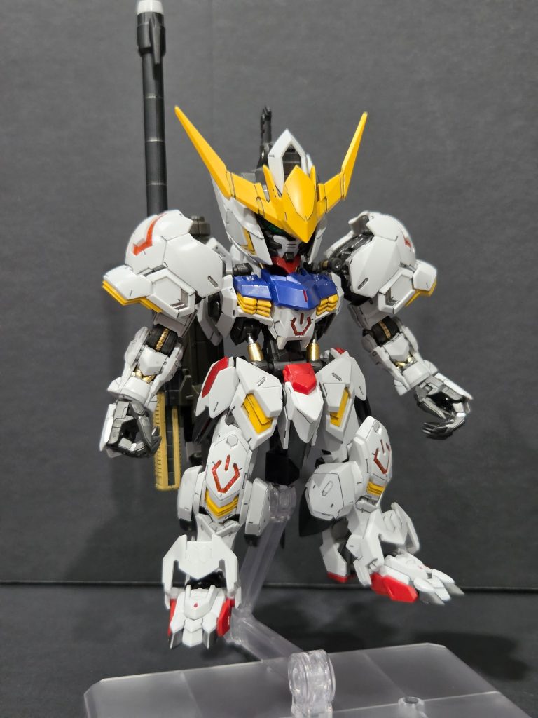 ディテールの綿密さがあったのでデカールを貼ると少しうるさくなるかな？と思い、今回は思いきってデカールなしにしています。