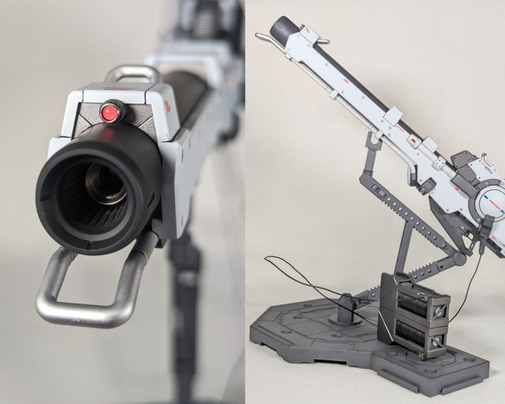 砲口上のセンサーはSPプレート+ルミドームディテールアップ。砲口内部は黒で塗分けつつ内部にメタルパーツ（真鍮ダボというやつ）を入れてディテールアップ。また今回は自分にしては珍しく土台も少しこだわりました。付属のアクションベース4（クリアブラック）ではなく、他キットについていたアクションベース1サイズのもの（アクションベース1とはディテールが異なる）を使用。支柱部はアクションベース4や5の細いタイプを使用しています。塗装はHMBR本体は汚しなど入れていませんが、土台側にはドライブラシなどで多少汚しをいれています。これでHi-νやHMBR本体のキレイさが強調できるかなと思い小細工しています。&nbsp;以上、RG &nbsp;ハイパー・メガ・バズーカ・ランチャーでした。ご覧いただきありがとうございました！！