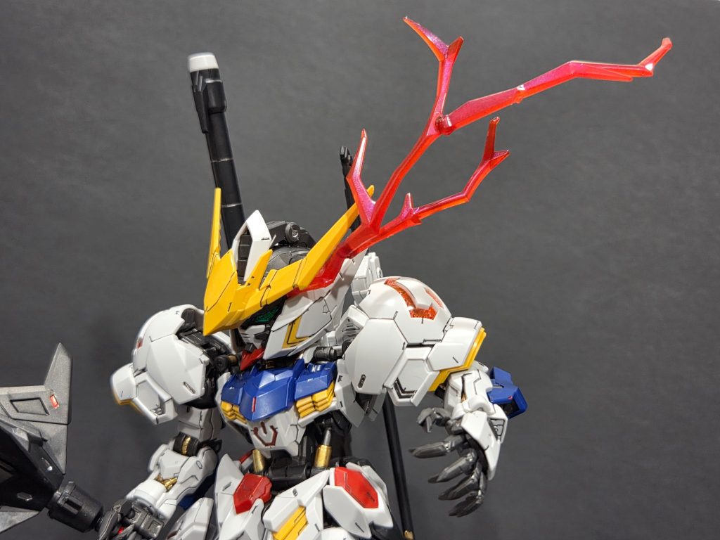 そしてやってみたかった眼光エフェクト、きっといつか使うと思って買ったウルトラマンジード プリミティブのエフェクトパーツを使用しています。
