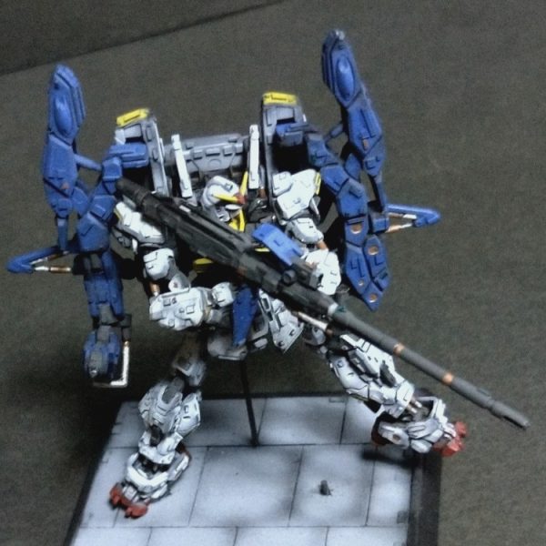 在庫消費のスーパーガンダム