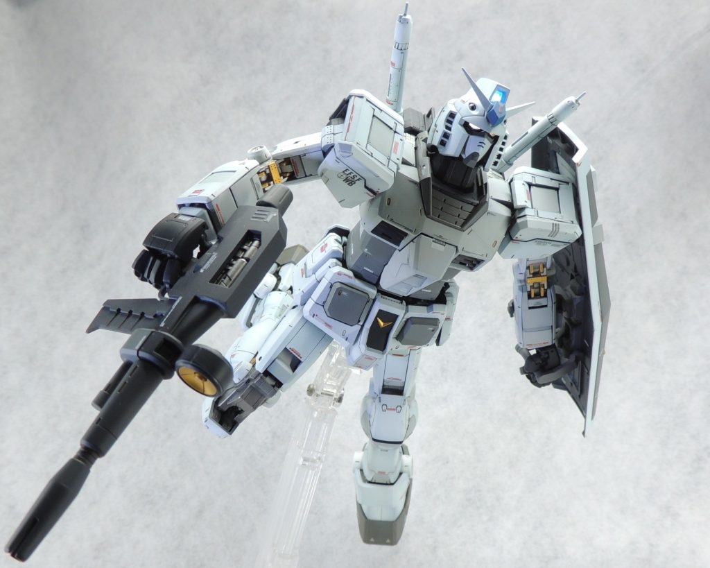 ■電飾キット　「LezalicLED電飾リード線4本磁気スイッチ点灯ワイヤレス超小型 (ホワイト 4)」1個を本体に組み込んでおり、ボタン電池はCR927を使用しています。磁石を近づけることにより、点灯と消灯をコントロールできます。
