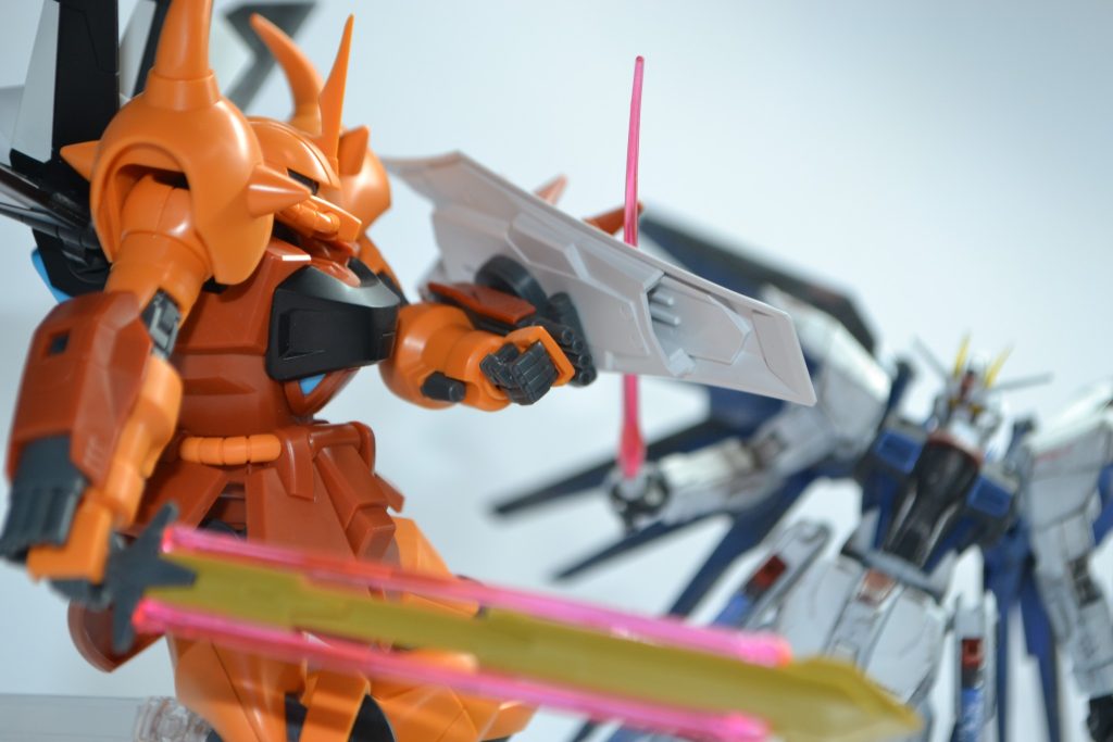 ザクとは違うのだよ！！ザクとは！！–2枚目/制作者：ガンプラ初心者の野良犬