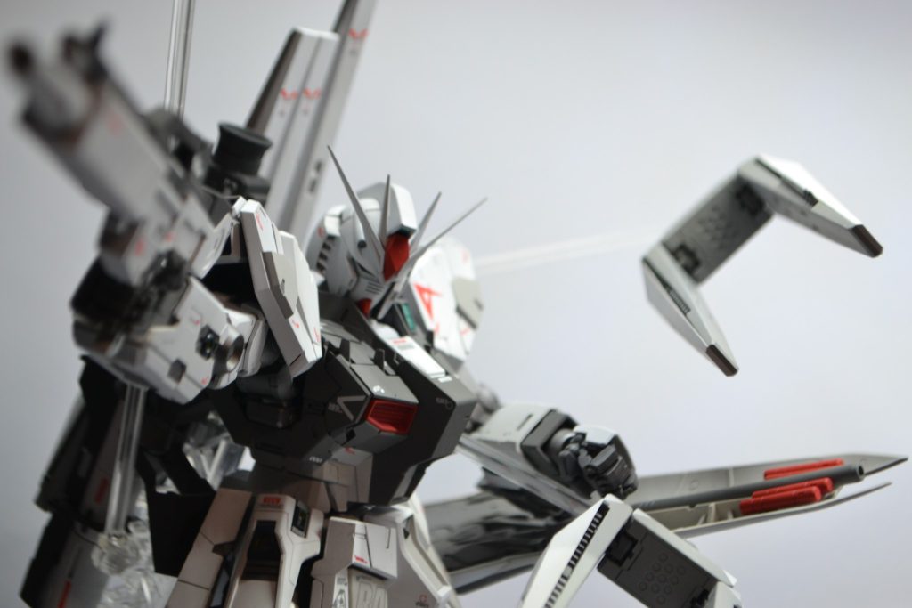 いつか生まれる光–2枚目/制作者：ガンプラ初心者の野良犬