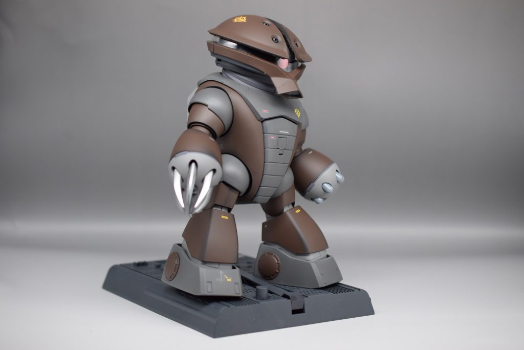 アッガイ–3枚目/制作者：アンジェロのプラモデル工房