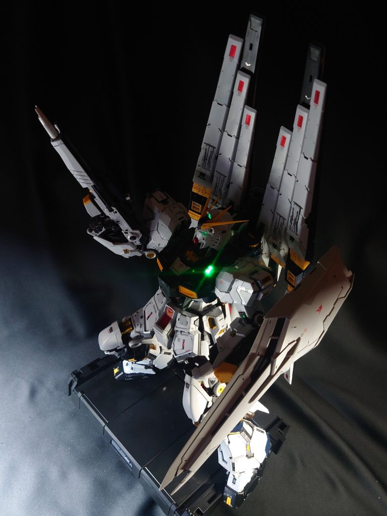 νガンダム ダブルフィンファンネル装備–5枚目/制作者：E12改