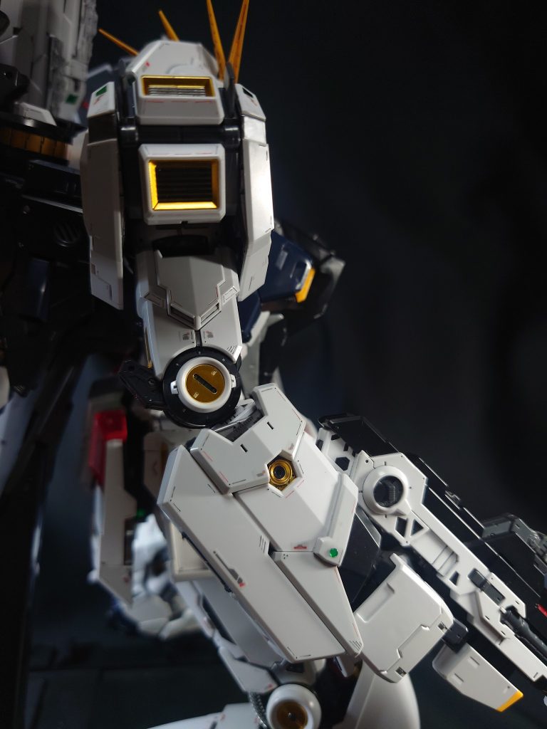 νガンダム ダブルフィンファンネル装備–5枚目/制作者：E12改