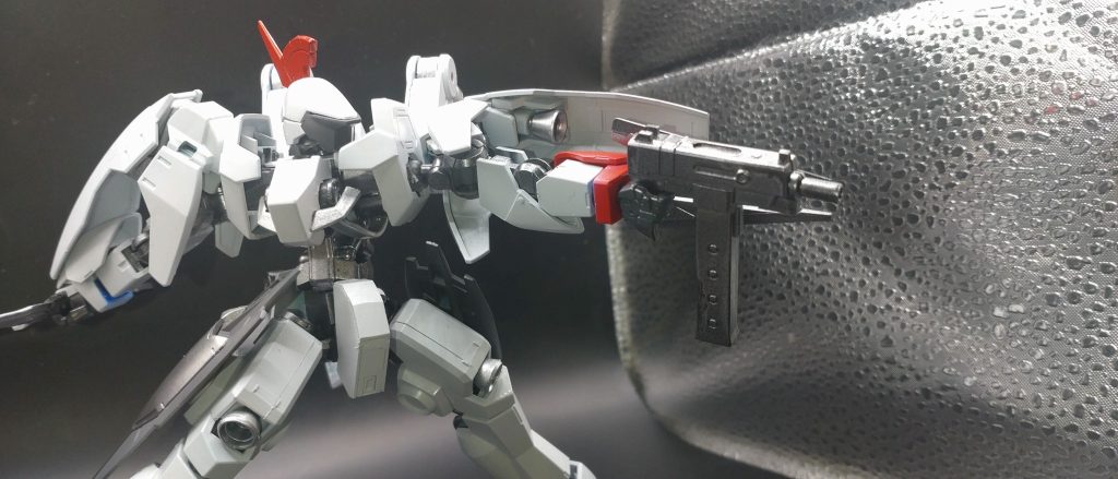 射撃武器はコトブキヤの何かを。混ぜ込んだだけなので特にどこかしらをイジったというのはありません。