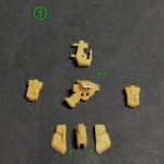 アーティファクトスーパーガンダムの腰下加工になります。まず各部面出し、モールド彫[…]