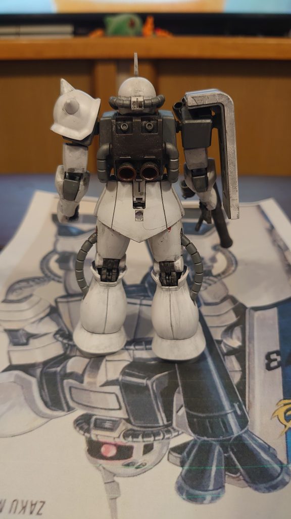 シン・マツナガ仕様の御手本は、山程あるけど、殆どが高機動型ザクII。イラストで見つけたので、この仕様で。