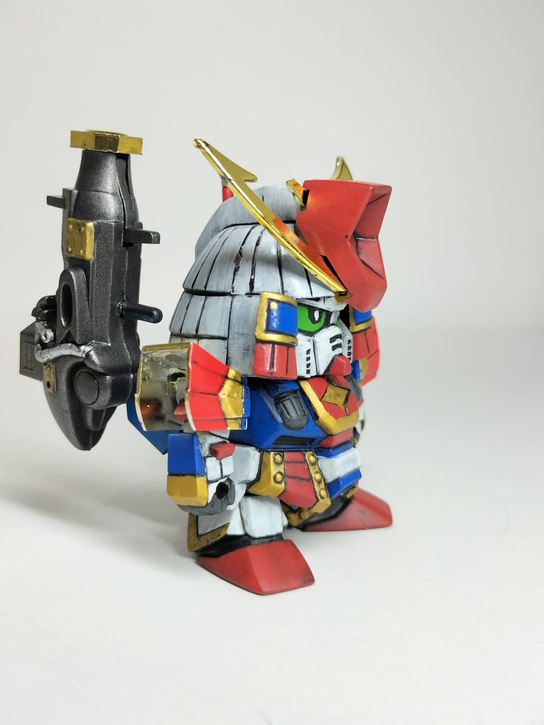 発射ギミック付きのバズーカも味があります(gundam-kao6)