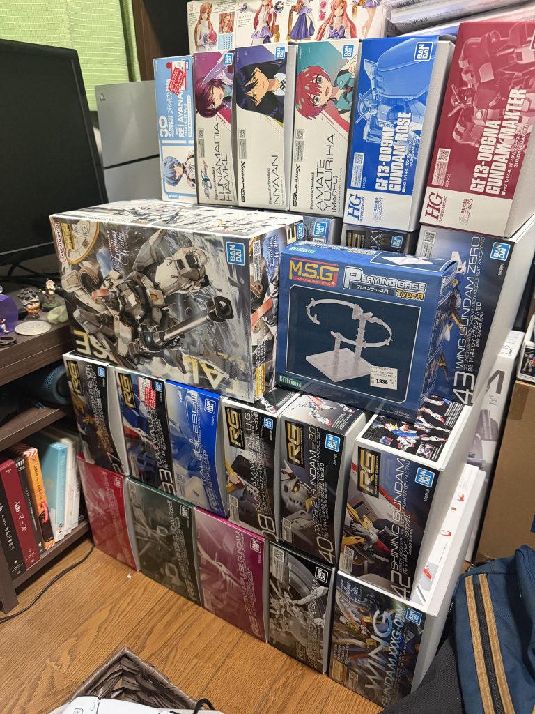 PGルージュは20年くらい前に作ったので空き箱です（3枚目）