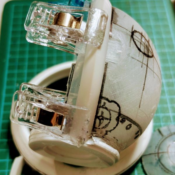 閲覧ありがとうございます。＾＾３ヶ月 程 前 に 制作して捜索中 の 物 ですが何か の 参考 に 画像上げておきます。ガチャ の カプセル&nbsp;とランナーパテ が 主成分。笑皆さんランナーパテ は&nbsp;使いこなしていますか？&nbsp;（6枚目）