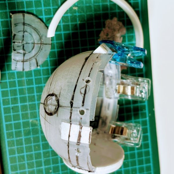 閲覧ありがとうございます。＾＾３ヶ月 程 前 に 制作して捜索中 の 物 ですが何か の 参考 に 画像上げておきます。ガチャ の カプセル&nbsp;とランナーパテ が 主成分。笑皆さんランナーパテ は&nbsp;使いこなしていますか？&nbsp;（5枚目）