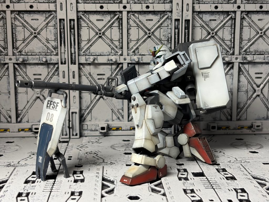 HGUC陸戦型ガンダム–2枚目/制作者：アムロ ナミエ