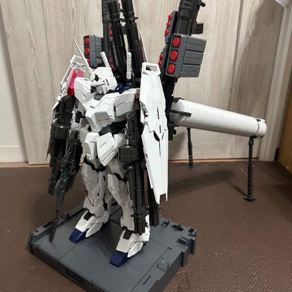 PGユニコーンフルアーマーユニット代理製作中