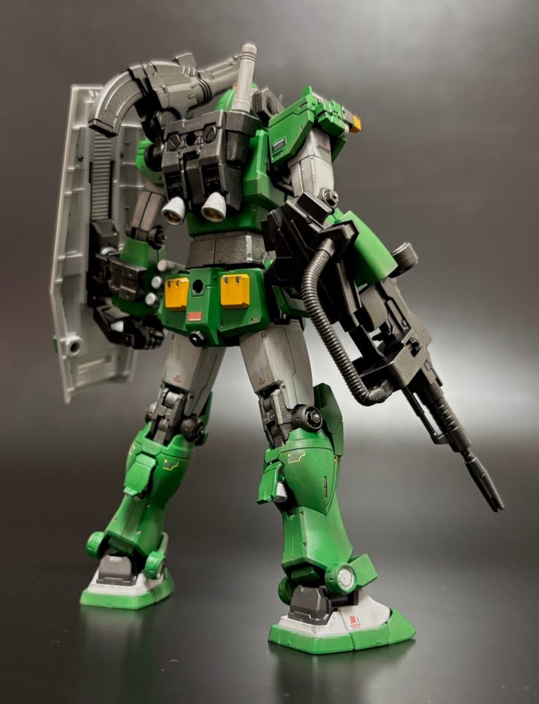 FAガンダム–3枚目/制作者：島田 耕輔