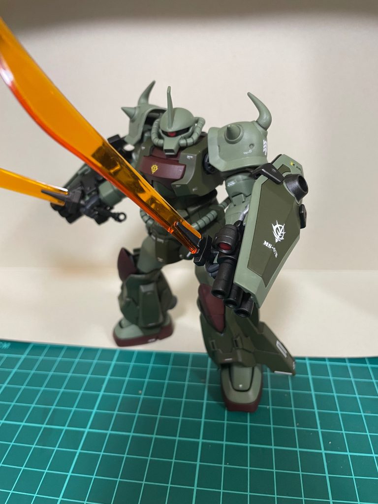 ヒートサーベルも二刀流に。