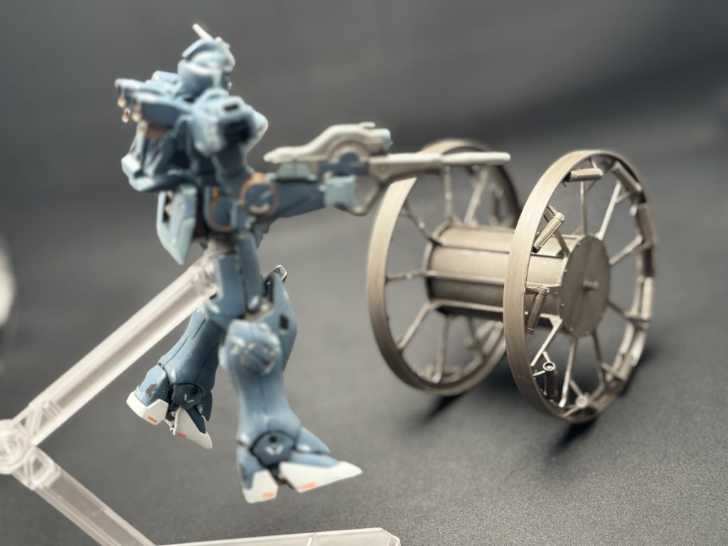 作品名：スタンダップ トゥー ザ ビクトリー<p>タイヤっぽいのはVガンダムと組み合わせたくなる…🤔ﾒｶﾞ</p>
