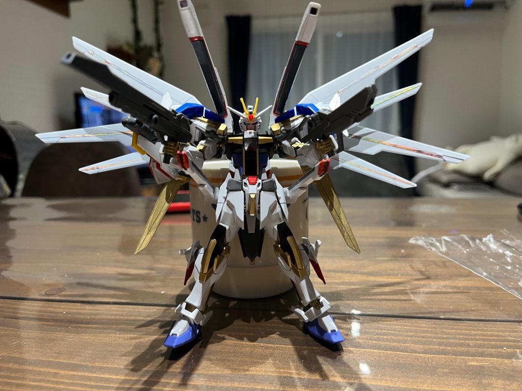 制作過程)最初、顔だけライジングにしようか模索中でフルバースト！