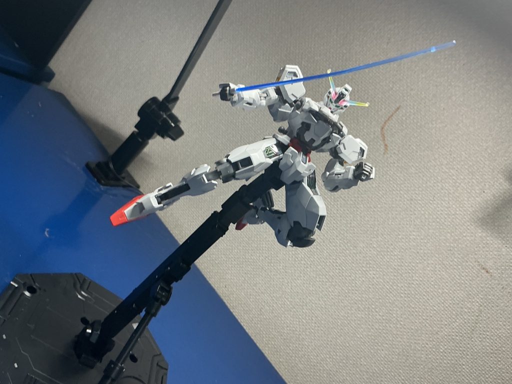 新しい台座を買いました！–2枚目/制作者：M.R