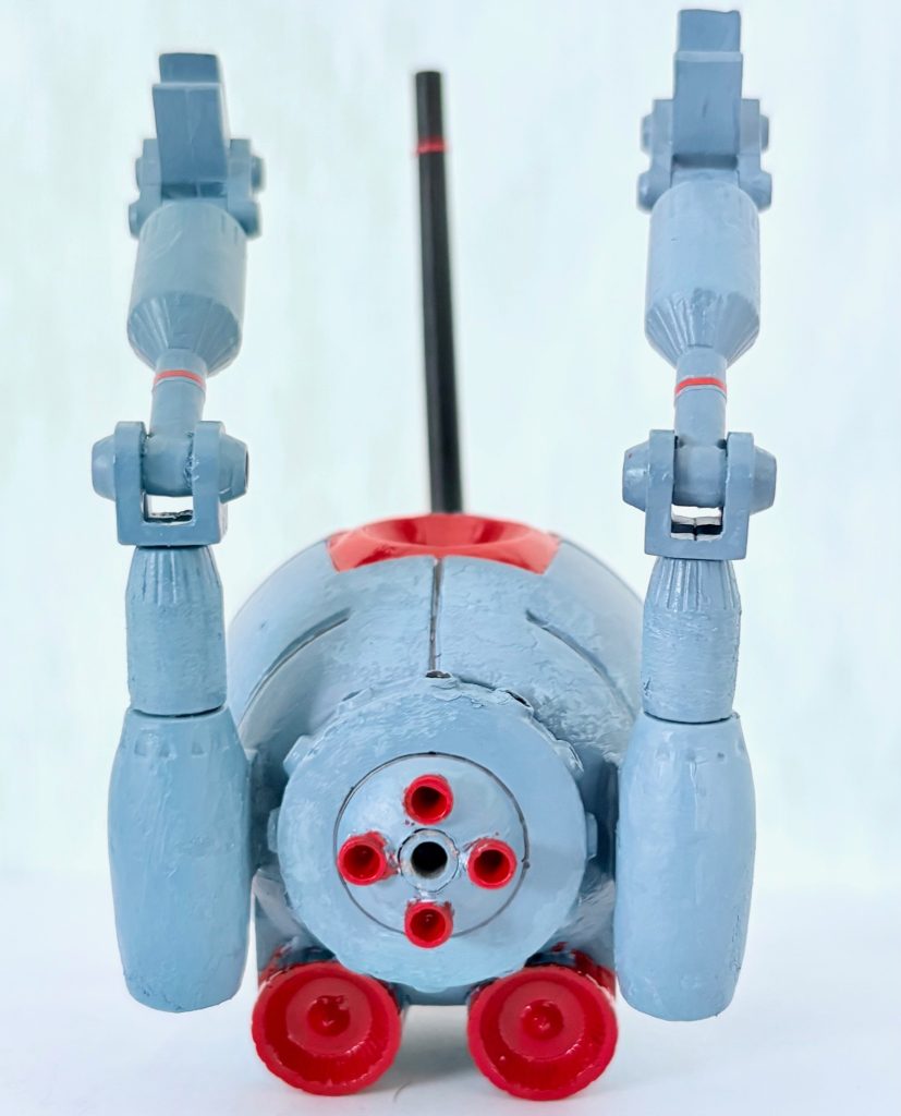 なおフィギュアーツ用のスタンドにも対応できるようにジョイントキャッチャーをはめ込んでいる。