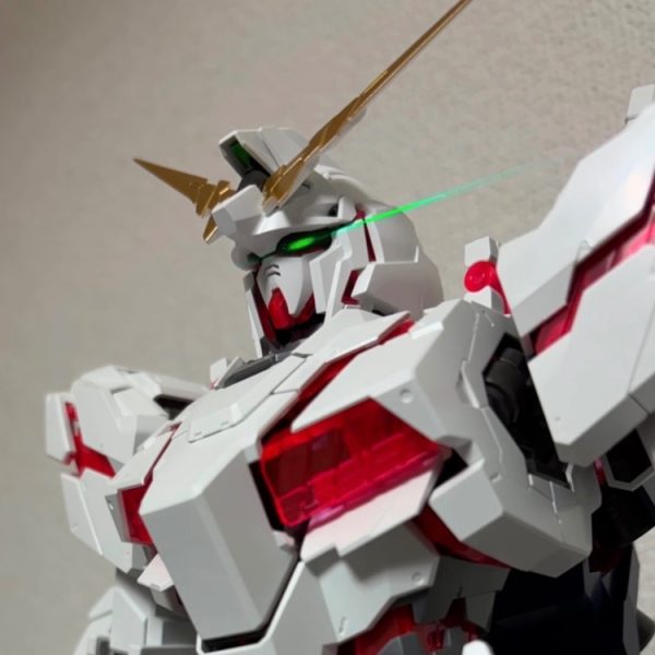PG ユニコーンガンダム