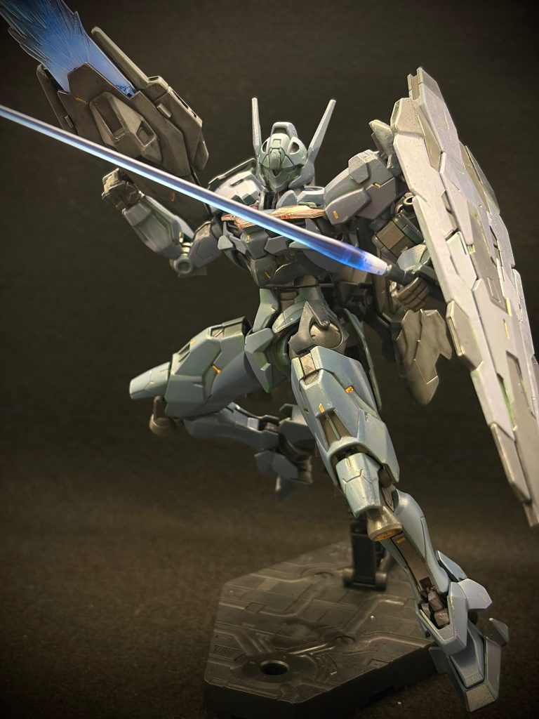 ガンダムルブリス 〜間違えて渋めの仕上がりに–8枚目/制作者：とうと (Touto) | 2年目食卓モデラー＠スポンジ塗装