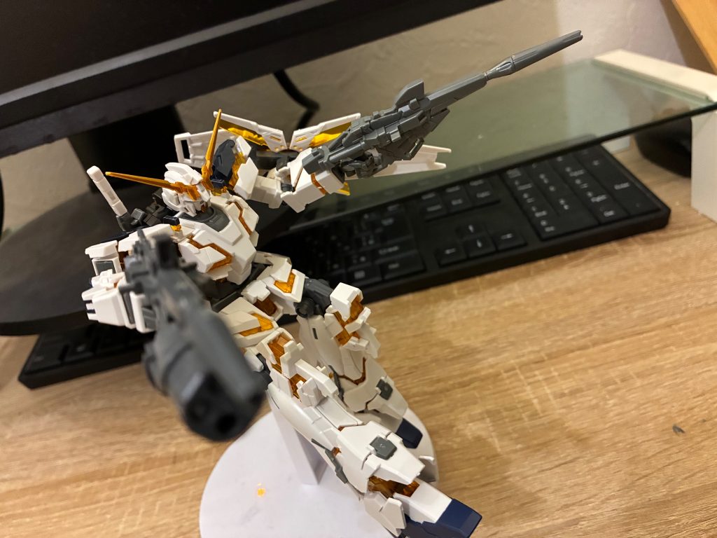 ビームマグナム2つというとてつもない火力をもち敵陣営を一気にかき乱す。従来のユニコーンタイプより機動力が高く、素の防御力の高さによって戦況を一気にひっくり返す事も可能。