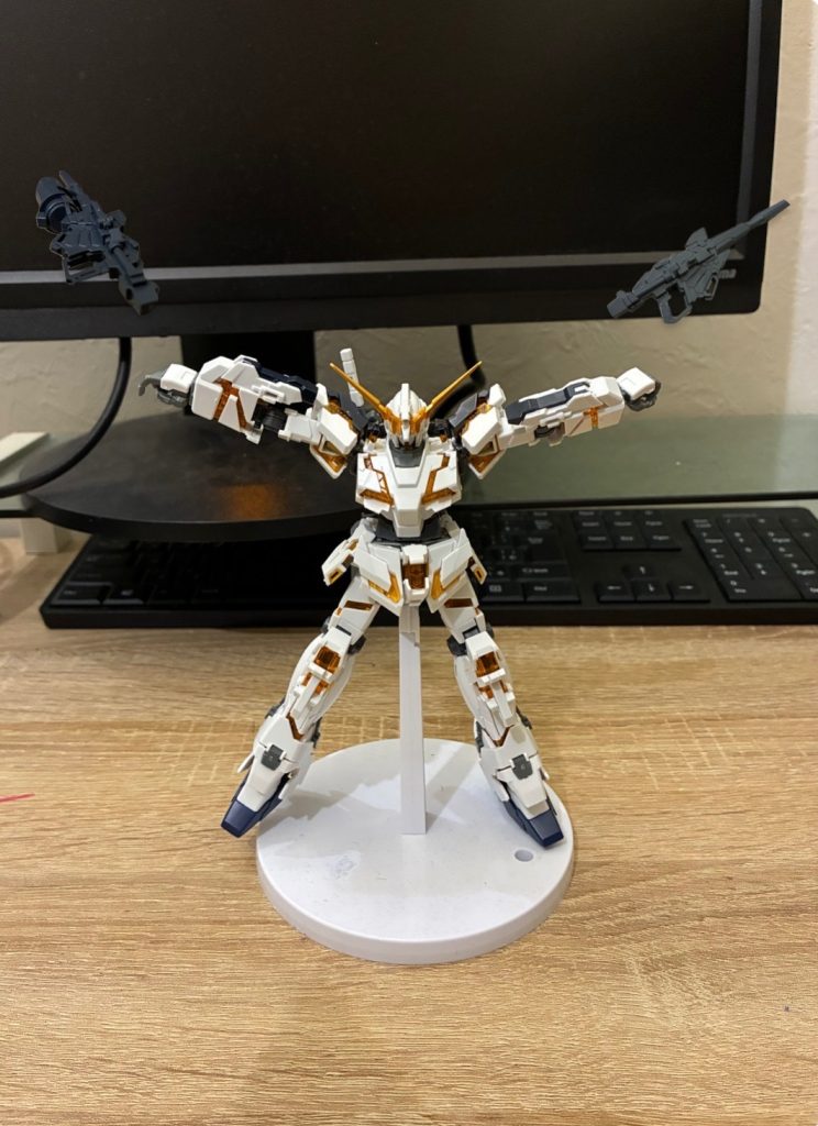 ユニコーンガンダム強襲型–3枚目/制作者：ふちつぬねて