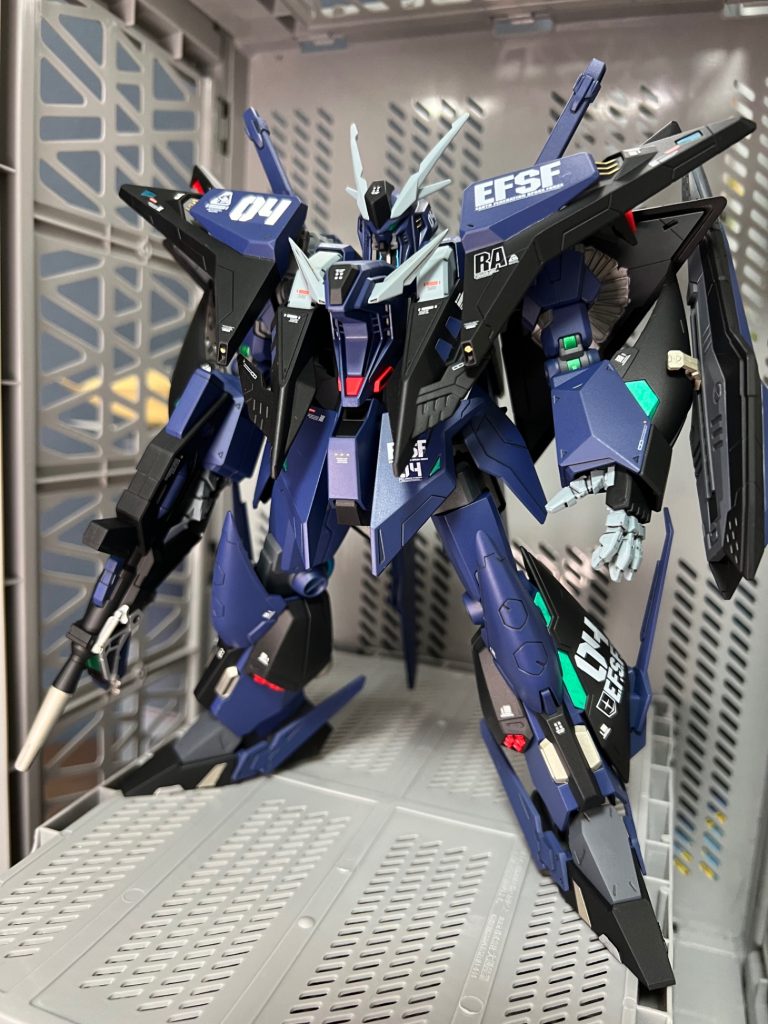 クスィーガンダム弐号機  ロンドベル治安維持遊撃部隊–6枚目/制作者：真樹京介