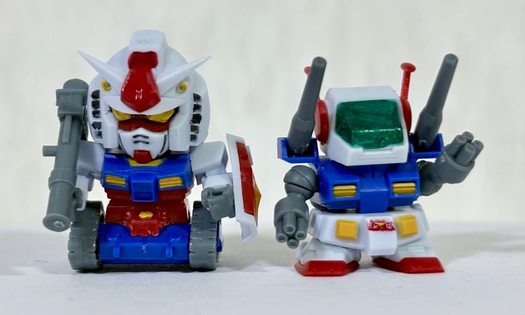 おなじみガンダムタンクももちろん可能。ガンタンクの方はどことなくロードランナーを連想させる見た目だな(zaku-kao2
