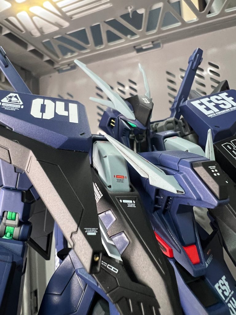 クスィーガンダム弐号機  ロンドベル治安維持遊撃部隊–6枚目/制作者：真樹京介
