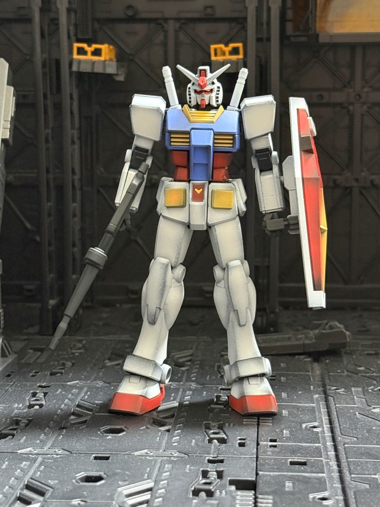 EG ガンダム 塗装方法比較–3枚目/制作者：塗人