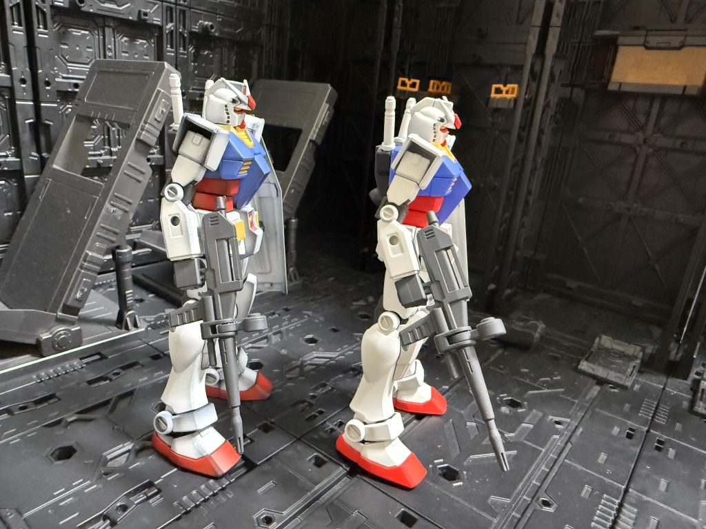 EG ガンダム 塗装方法比較–3枚目/制作者：塗人