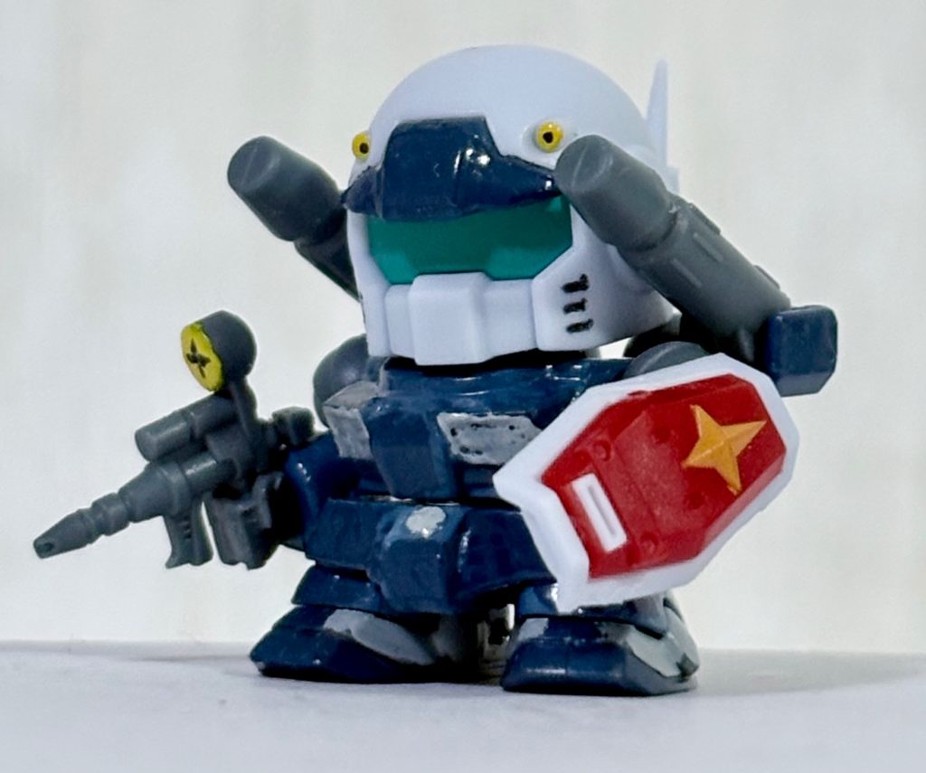 サムネはオリジンらしくシールドを逆持ちにしてある。ガンダムが腕が回らない分、ガンキャノンはよく動く^_^