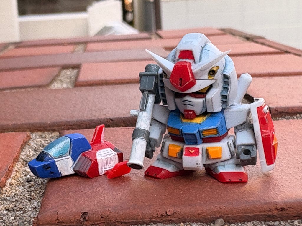 結局メルカリで残り購入して武器セットとガンダムを塗装