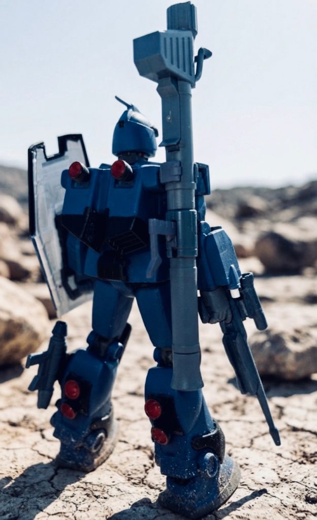 後ろ姿。