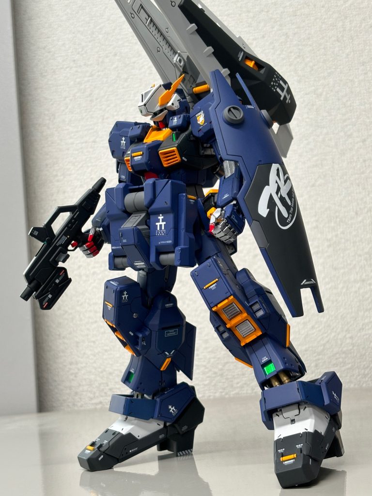 レッドポイントはバンダイロゴをカットして貼り付けてます。